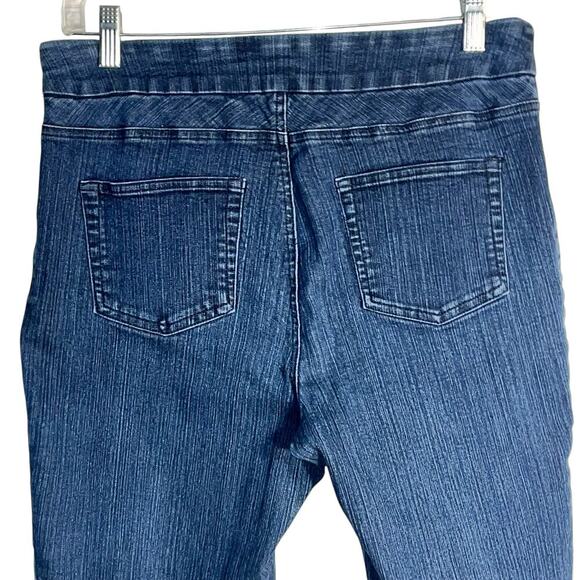 Soft Surroundings Pull-On Stretch Denim Cropped Pants Size M Blue Style 27851 - Picture 4 of 7